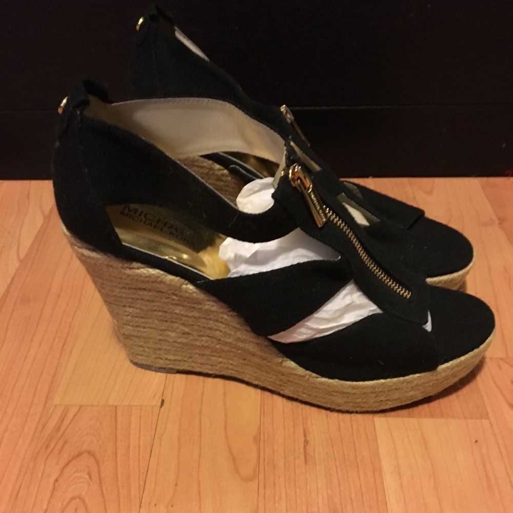 Michael kors black zipper espadrille  wedges nwot
